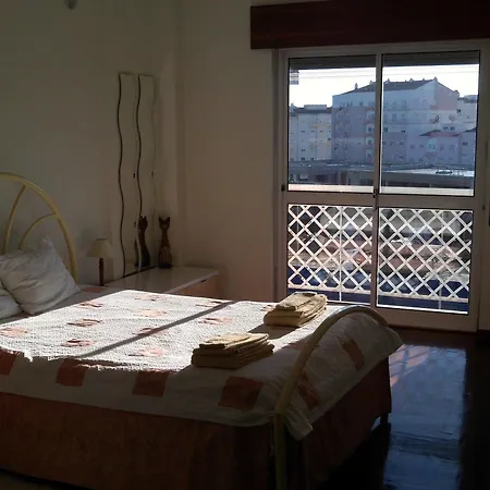 Homestay Marialva Park *