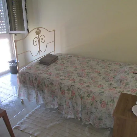 Homestay Marialva Park *